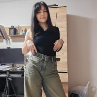 SweetOpheliaReal 的個人資料圖片