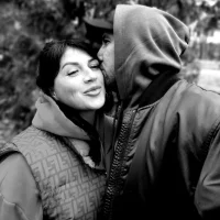 Hot-couple's Avatar Photo