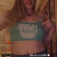 DaddysDamnDamsel2458 webcam