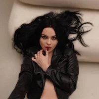 lustynika's Profile Pic