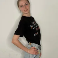 EasterHakey এর প্রোফাইল ছবি