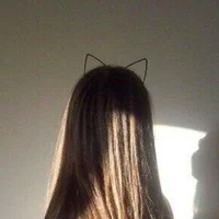 zoey_deuttch's Profile Pic