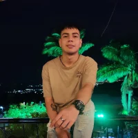 Samu_leniz's Profile Pic