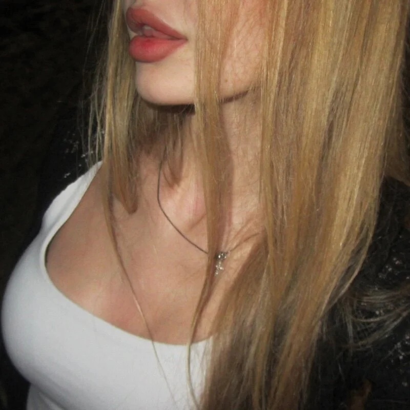 JudithCarly live cam profile