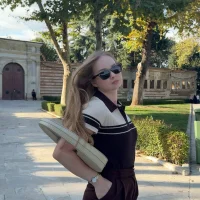 Solvanee's Profile Pic