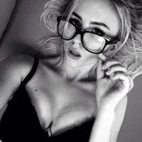 AdeleWoodson's Profile Pic