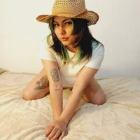 Leslie_Moon