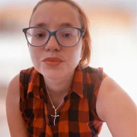 MiaJulienCouple