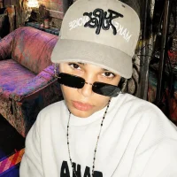รูปโปรไฟล์ของ x_July_x