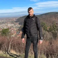 Immagine del profilo di AlexAlice12