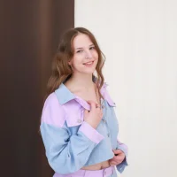 TainaPorep's Profile Pic