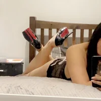 indian_arab_slut's Avatar Pic