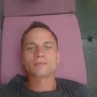 sanderson83's Avatar Photo