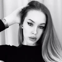 BillieLeeg's Profile Pic