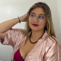 Ảnh đại diện của Caroline_Torres