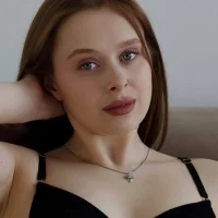 Megg_Ryan webcam model