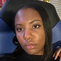 smilingpierrot's Avatar Photo