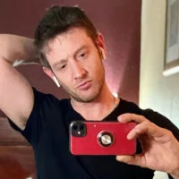 parteaclouds' Avatar Photo