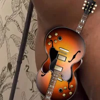 newmoneyentt Profilový obrázek