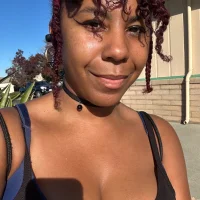 RedRumCakexxx's Profile Pic