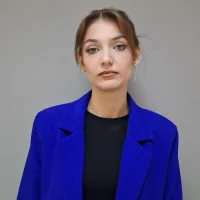 IvetteSandlan's Profile Pic