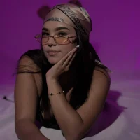 Zoe_Rousee_ webcam
