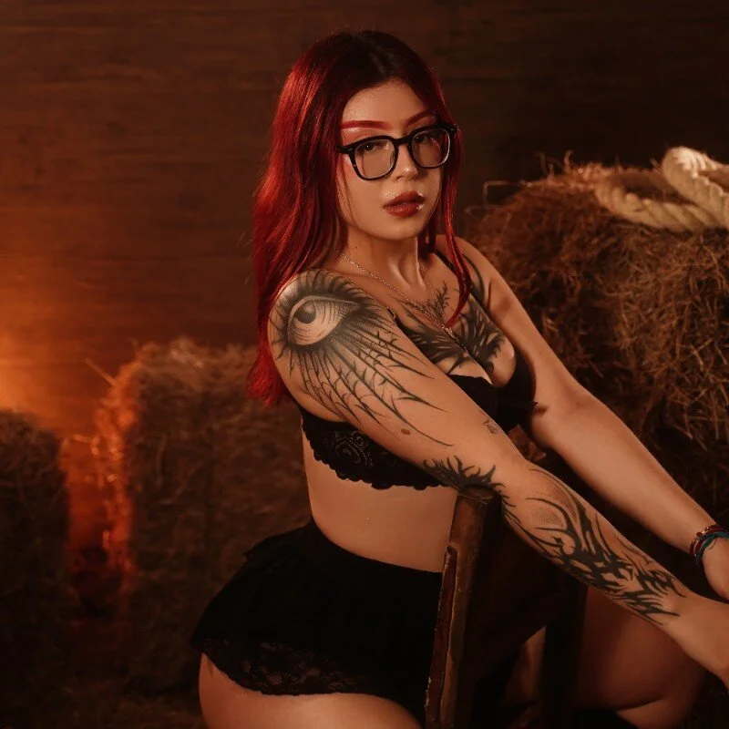 Red_Bunny_v Stripchat profile image