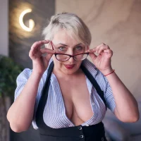 MomyBigHoless profilbillede