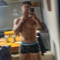 b_Runn0's Profile Pic