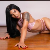 Miia_Laurent1 avatarbilde