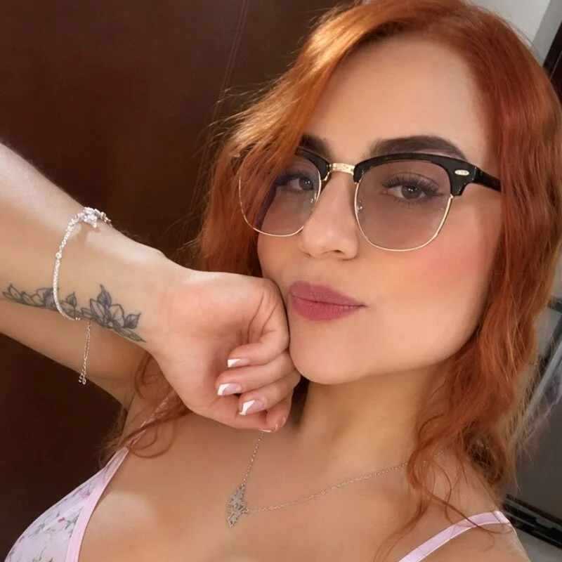 LucyLeroy profile photo