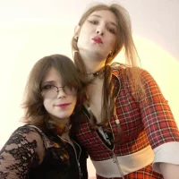Dasha_Plus_Sonya 的个人资料图片
