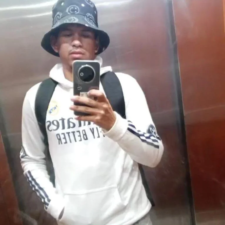 carluis2 profile photo