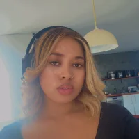 Missmidnightt's Profile Pic