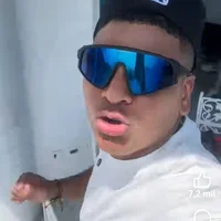 neeeiii12's Profile Pic