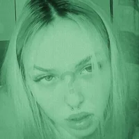 Emily_Dier  的个人资料图片