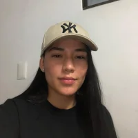 ZoeSaenz's Profile Pic