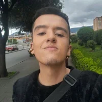David32jun's Profile Pic