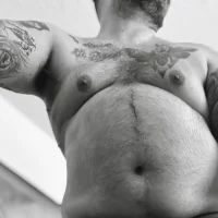 BeardedBear999 webcam