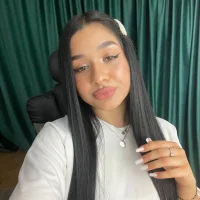 NaomiVelourr