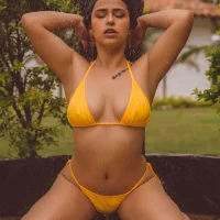 JANETRAVIIS' Avatar Pic