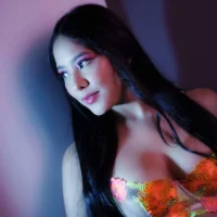 MeganRossh's Avatar Pic