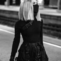 russs-ell879's Profile Pic