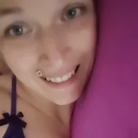 BriannaBailey77's Avatar Pic