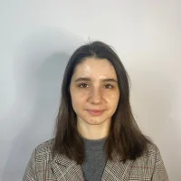 EllaEdwards's Profile Pic