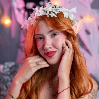 profile photo of violetsmith1_