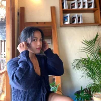 LiliyanaS 头像图片