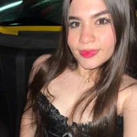 IsabellaBlow's Avatar Pic