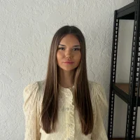 DivinaHermon model avatar