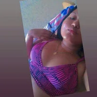 chelmi27's Profile Pic